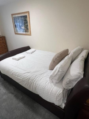 Brilliantly Located 2BD Flat Heart of Edinburgh!